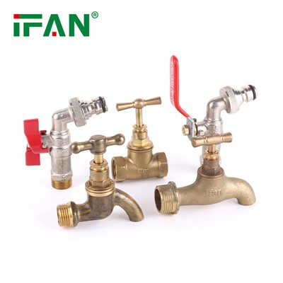 Rubinetto In Ottone Con Uscita Acqua